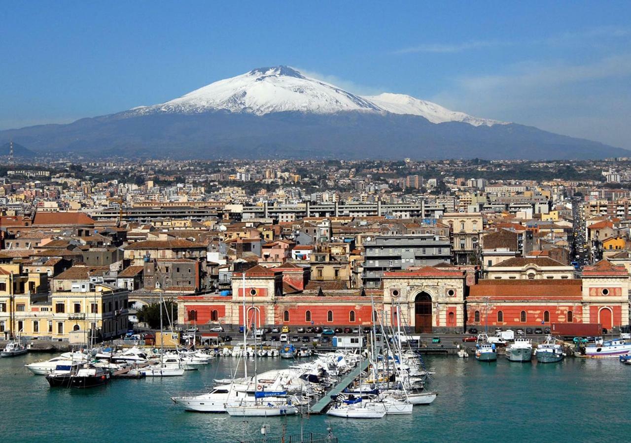 Sicilia Casa Vacanza Apartman Catania Kültér fotó